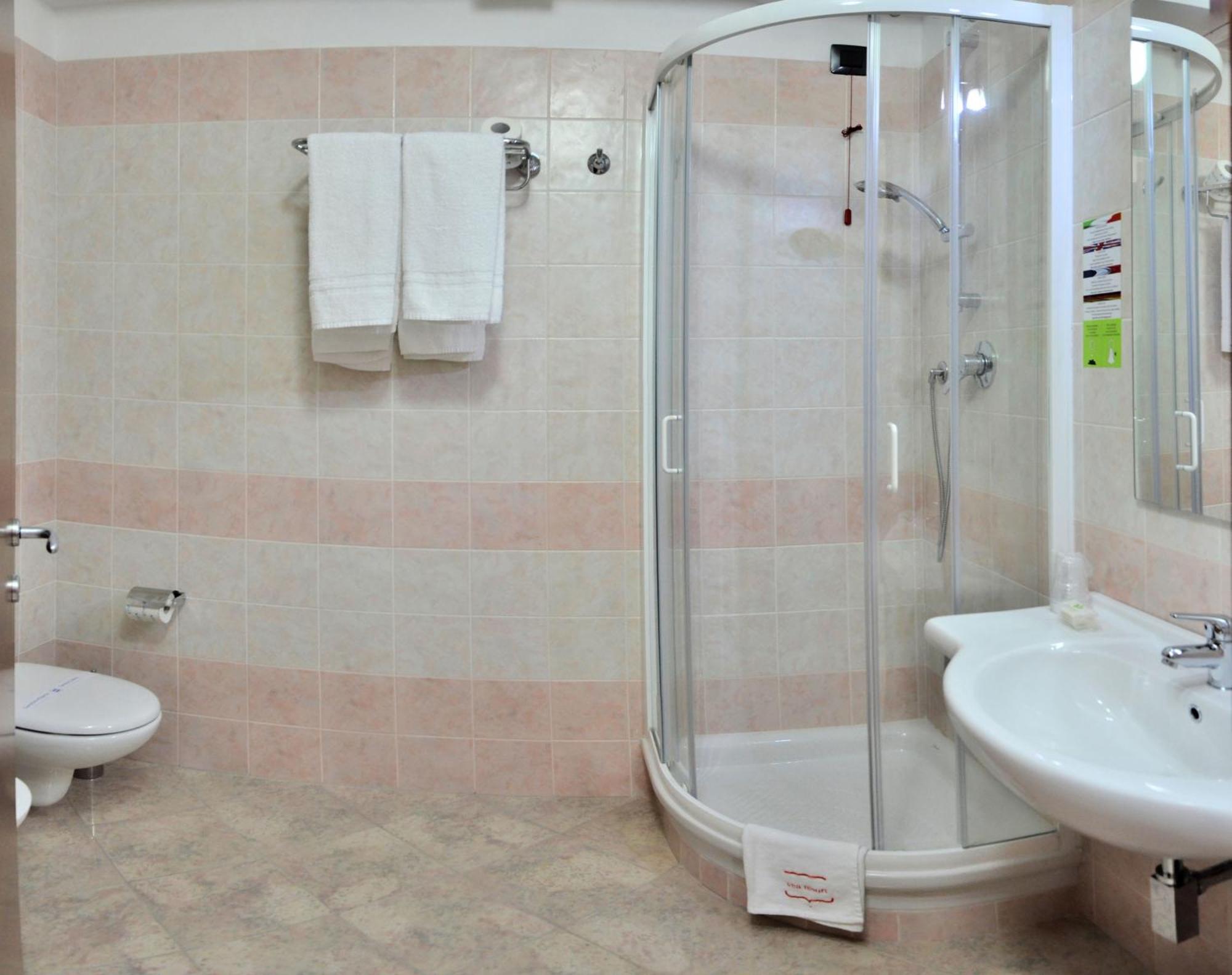 Vea Resort Hotel 메르카토 산 세베리노 객실 사진