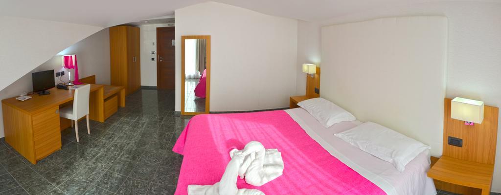 Vea Resort Hotel 메르카토 산 세베리노 객실 사진