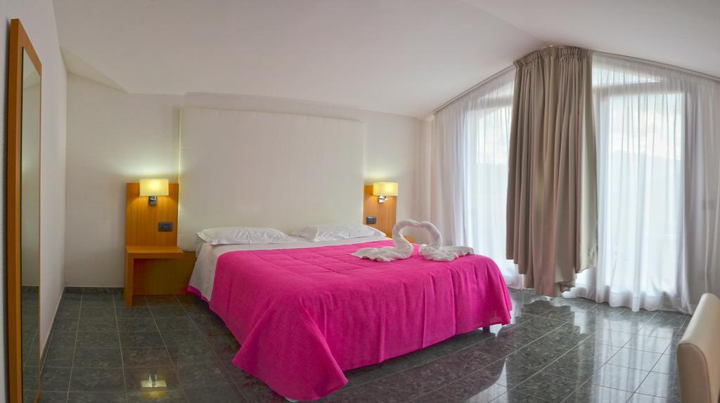 Vea Resort Hotel 메르카토 산 세베리노 객실 사진